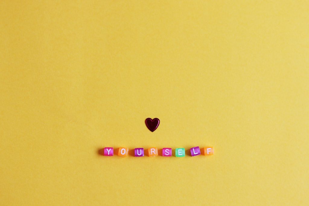 jak zbudować pewność siebie