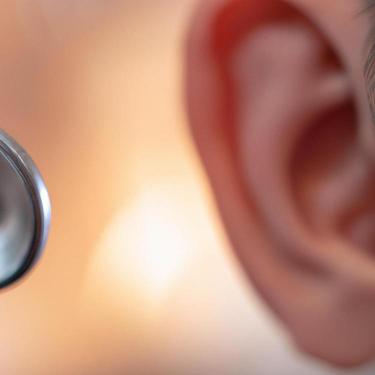 Dlaczego słyszę bicie serca w uchu?